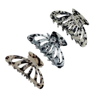 Large Scalloped Hair Claw Clips